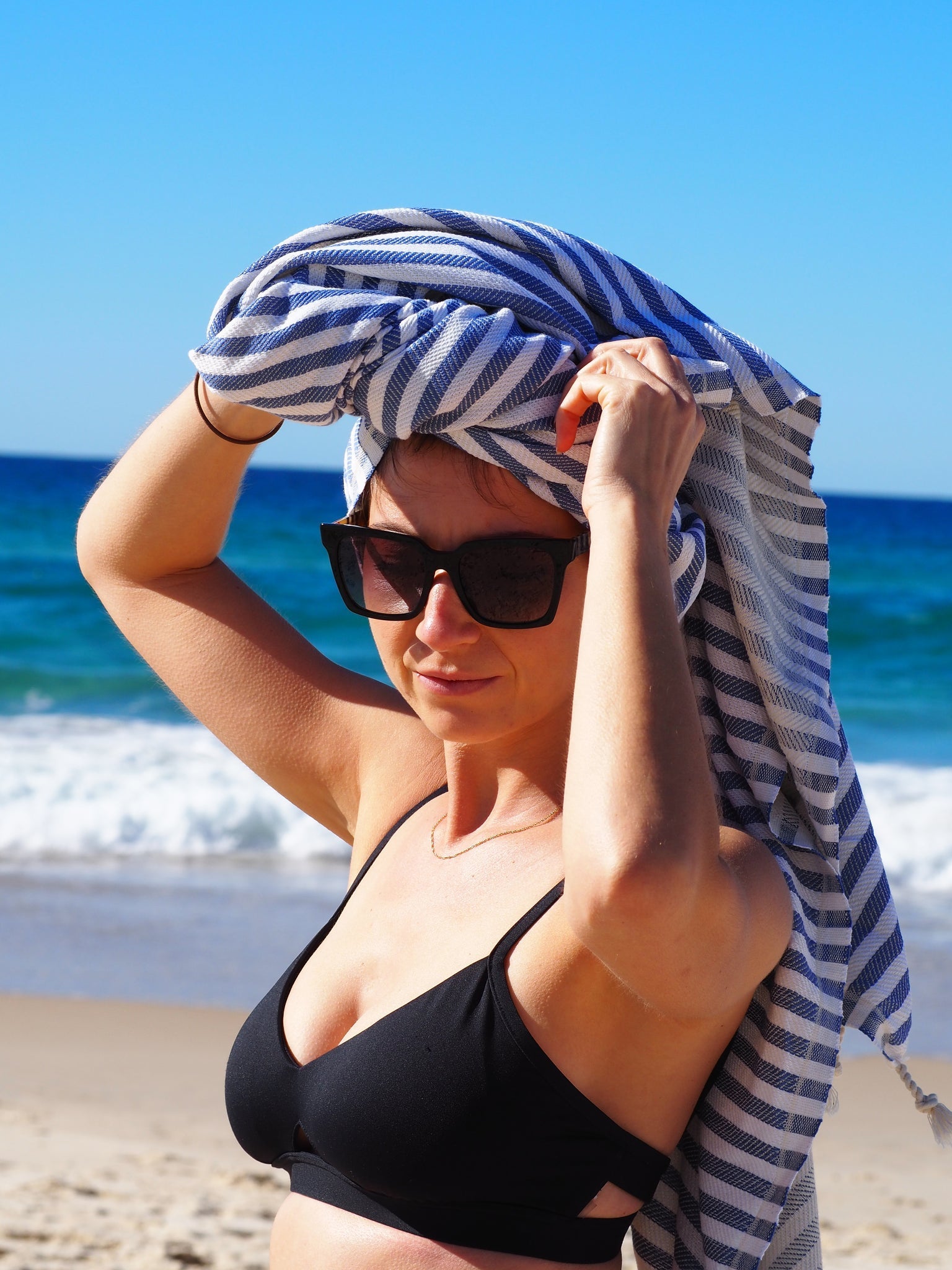 PORTSEA TURKISH COTTON TOWEL - NAVY - Drowning In Summer